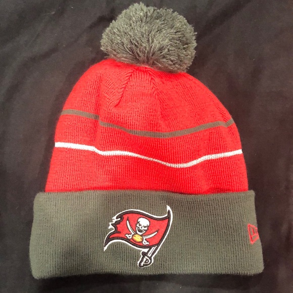 tampa bay buccaneers winter hats
